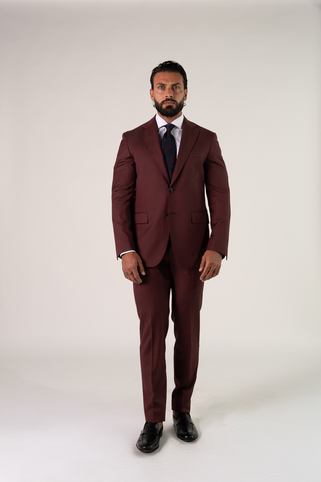 Abito monopetto bordeaux Shedir