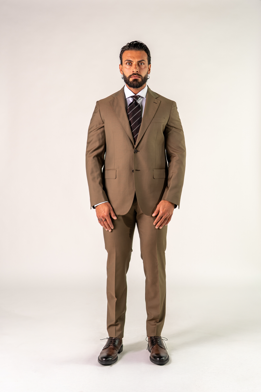 Abito monopetto beige Shedir