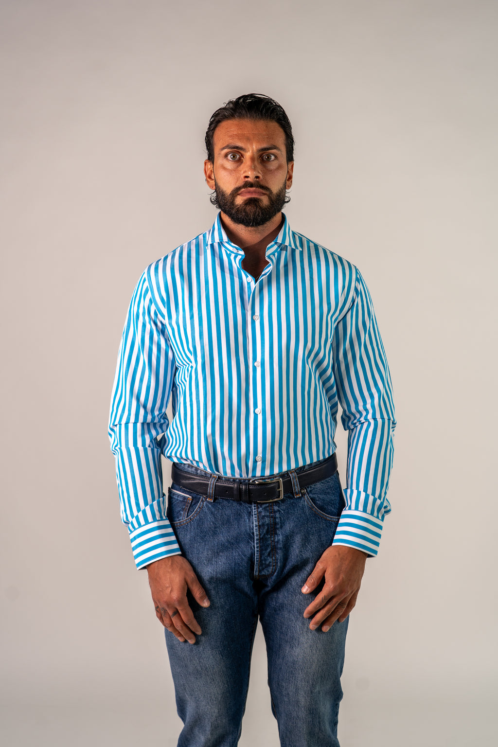 Camicia azzurra tir