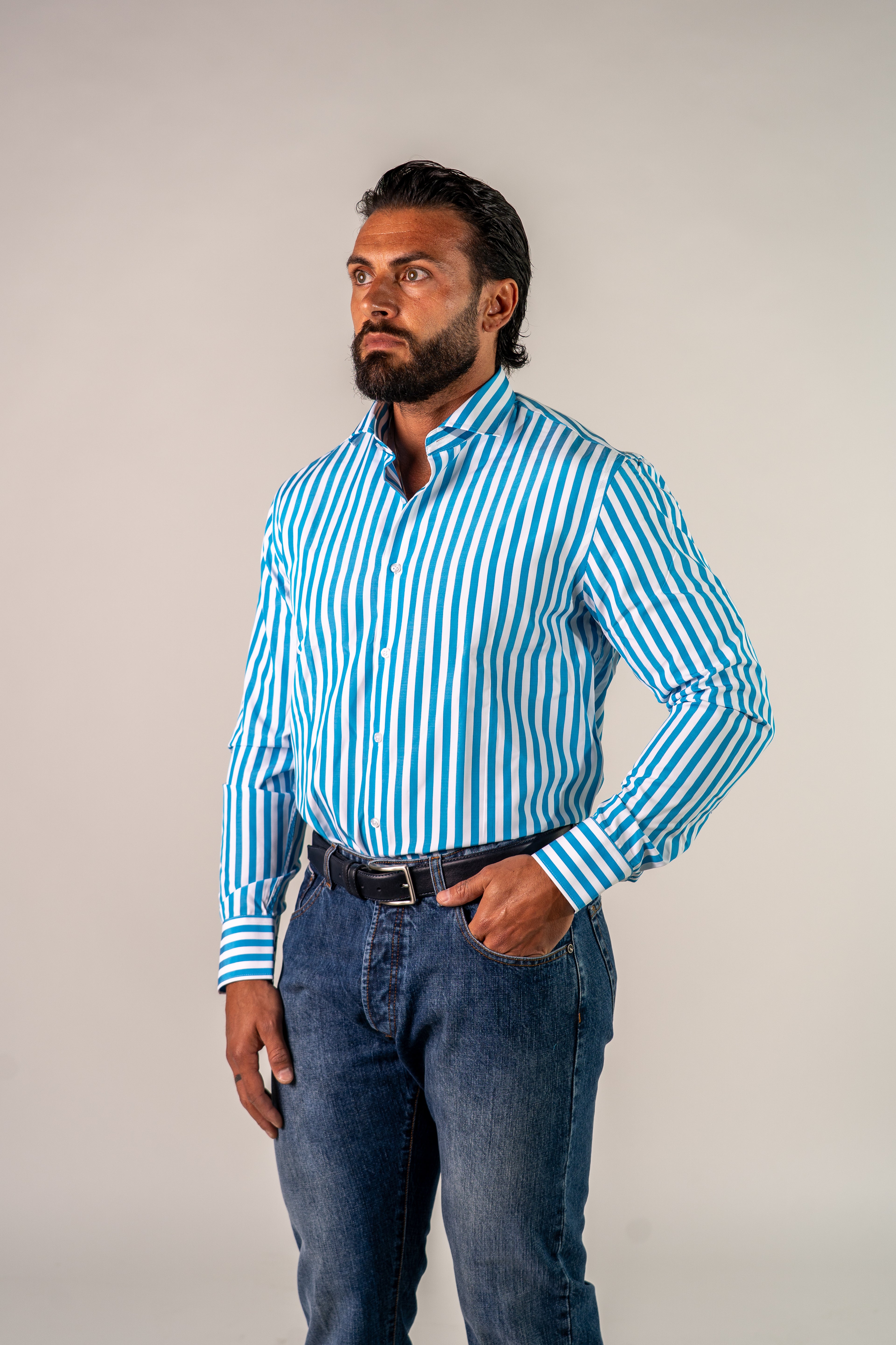 Camicia azzurra tir